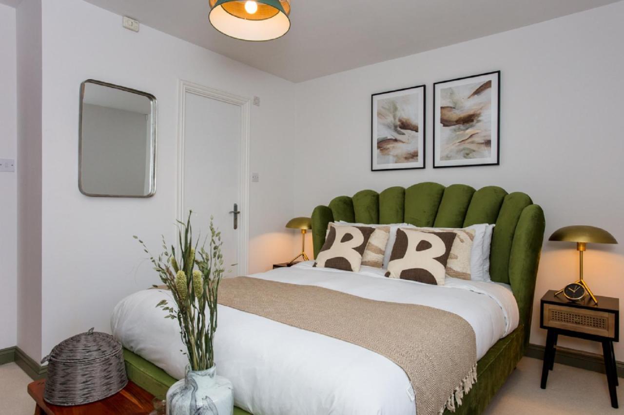 The Sparkford Gardens - Lovely 2Bdr With Balcony Londra Esterno foto