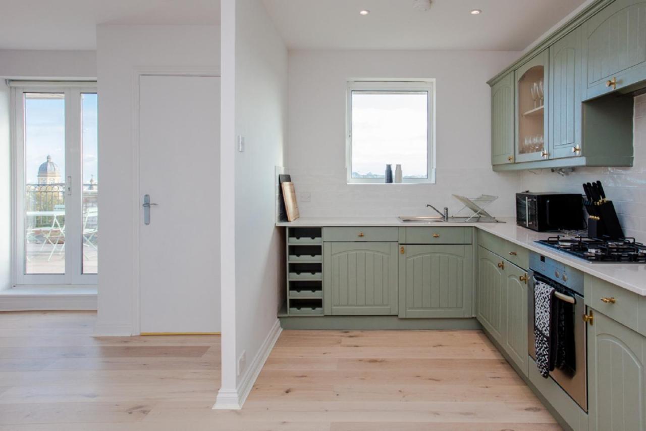 The Sparkford Gardens - Lovely 2Bdr With Balcony Londra Esterno foto