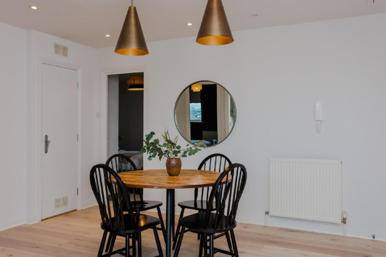 The Sparkford Gardens - Lovely 2Bdr With Balcony Londra Esterno foto