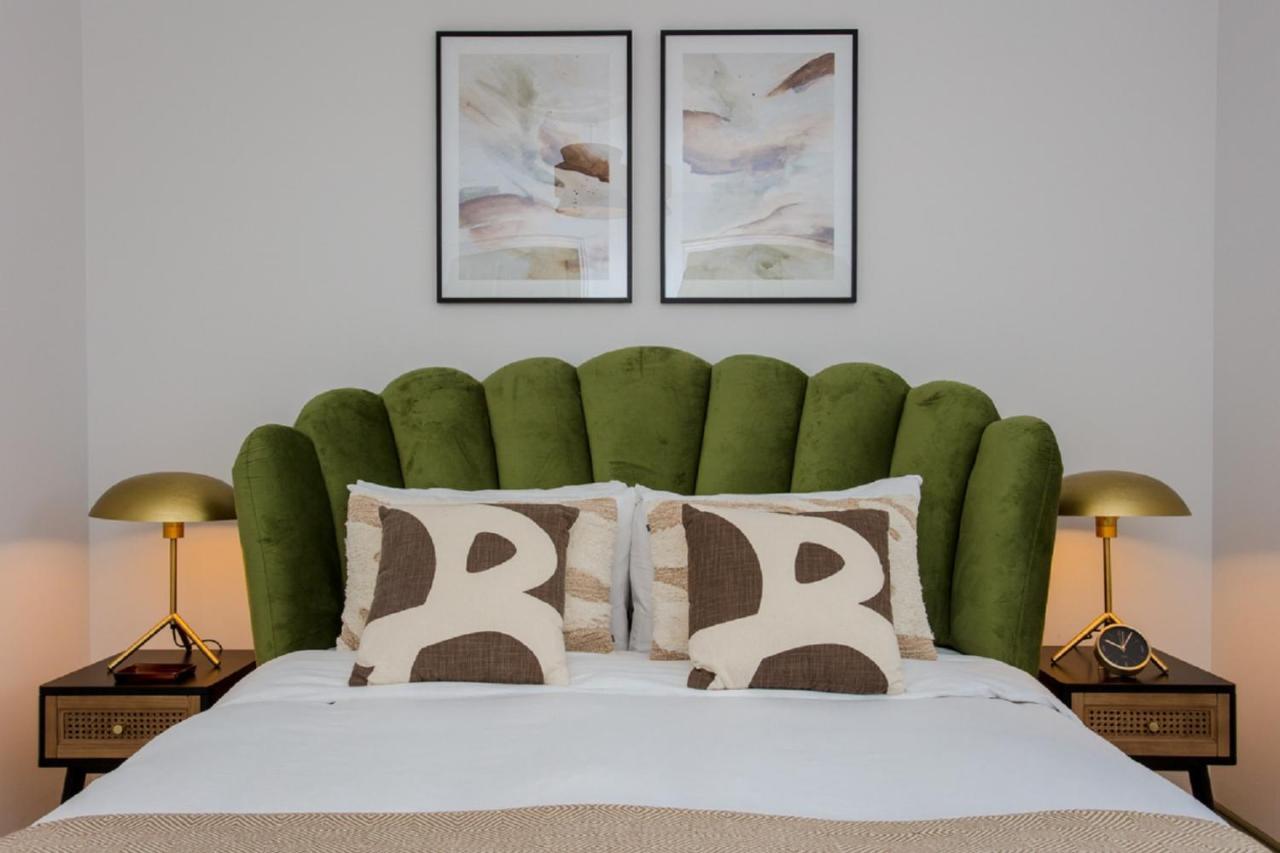 The Sparkford Gardens - Lovely 2Bdr With Balcony Londra Esterno foto