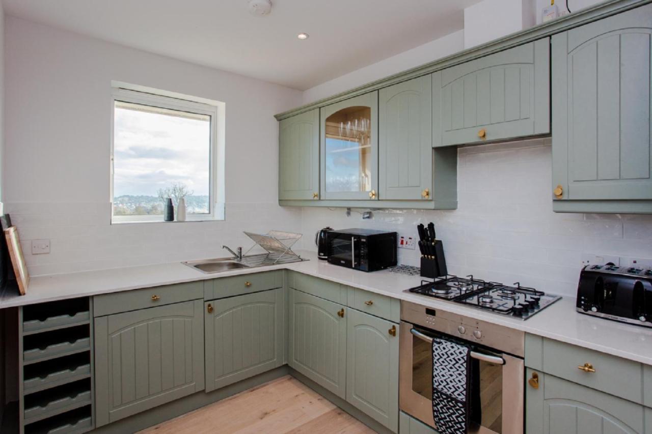 The Sparkford Gardens - Lovely 2Bdr With Balcony Londra Esterno foto